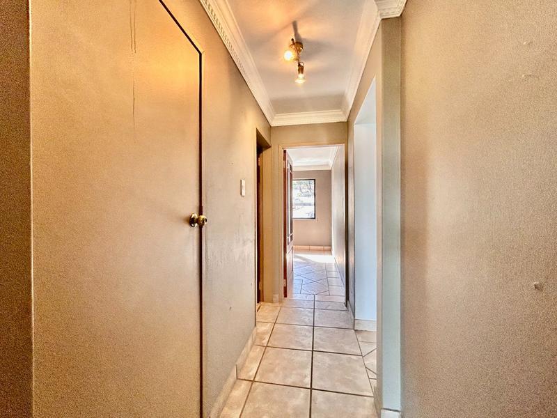To Let 2 Bedroom Property for Rent in Kosmos North West
